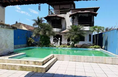 Sobrado com 6 quartos canto do forte em praia grande/sp