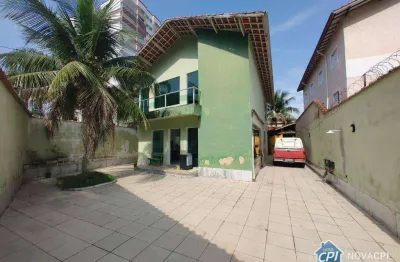 Casa com 2 quartos à venda na Avenida Yolanda da Trentine Giuffrida, Canto do Forte, Praia Grande