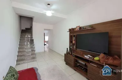 Sobrado em praia grande 2 quartos no bairro tude bastos