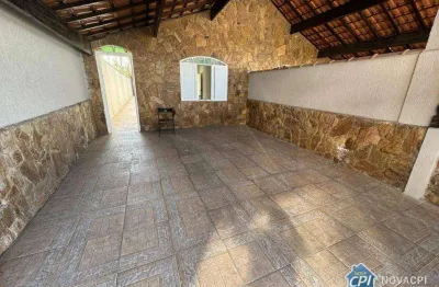 Casa com 3 quartos vila guilhermina praia grande/sp