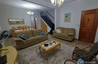 Casa com 3 quartos à venda na Rua Própria, Jardim Paraíso, São Vicente