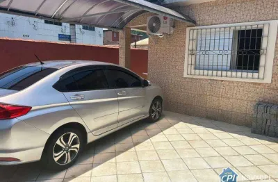 Casa com 2 quartos 2 vagas em praia grande canto do forte