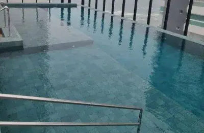 Apartamento com 2 quartos no maracanã em praia grande/sp