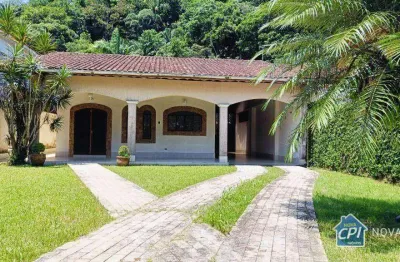 Casa de alto padrão no canto do forte com 2 quartos