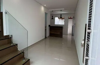 Sobrado com 2 quartos no maracanã em praia grande/sp
