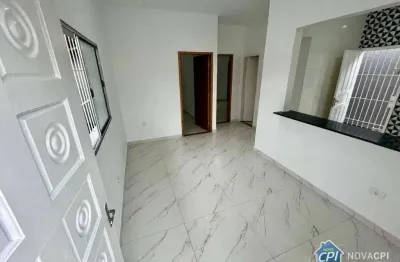 Casa com 2 quartos à venda na Rua Capitão Arnaldo Valente, Balneário Pires, Praia Grande
