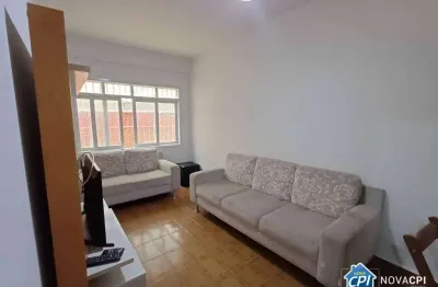 Apartamento com pé na areia com 2 quartos na vila guilhermina em praia grande/sp