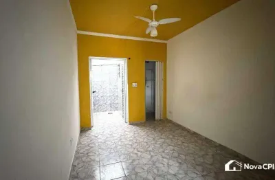 Kitnet na guilhermina – térreo, 300m da praia, 20m², à vista ou financiado