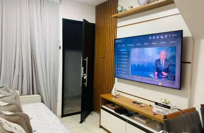 Casa de condomínio térrea com 2 quartos e churrasqueira na guilhermina – praia grande