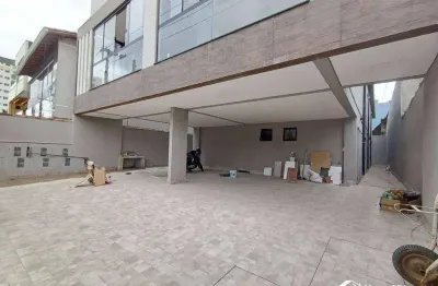 Sobrado com 3 quartos 1 suíte  na vila guilhermina em praia grande/sp