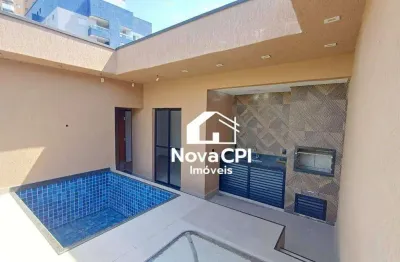 Sobrado triplex com piscina 3 quartos e 2 vagas na praia grande