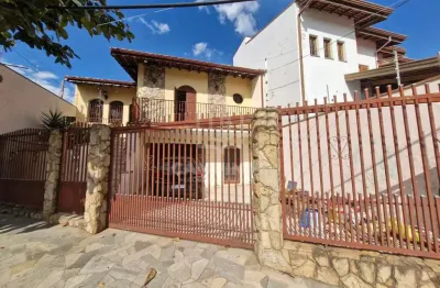 Casa com 3 quartos à venda na rua agnaldo macedo, 550, jardim dos oliveiras, campinas, 295 m2 por r$ 1.200.000