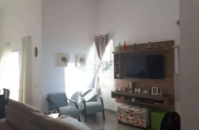 Casa no residencial itatiba country club: 3 quartos, suíte, área gourmet e segurança 24h!