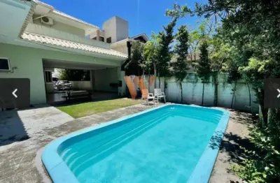 Casa com 4 quartos à venda em Jurerê, Florianópolis 
