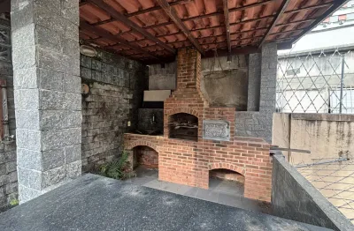 Casa vila 3 quartos 2 suítes vaga terraço churrasqueira desocupada