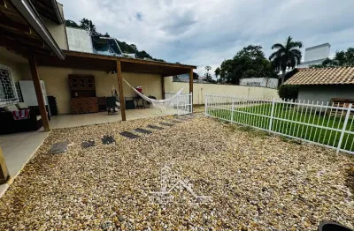 Casa com 3 quartos à venda no Santo Antônio, Joinville 