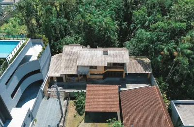 Casa à venda no Glória, Joinville 