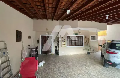 Venda casa  villa branca com 04 dormitórios, sendo 01 suíte máster.