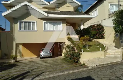 Lindo sobrado negocio de ocasião   condomínio coleginho    04 dormitórios   264m