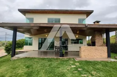 Excelente casa em condomínio vale dos lagos em jacareí sp