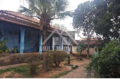 Casa alvenaria de 4 dormitórios, 1 suíte, com casa caseiro, árvores frutíferas,