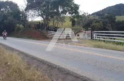 Chácara / sítio com 3 quartos à venda no Centro, Piranguinho 