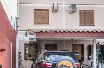 Casa em condomínio fechado com 3 quartos à venda na rua sílvio silveira soares, 2406, camaquã, porto alegre por r$ 349.900