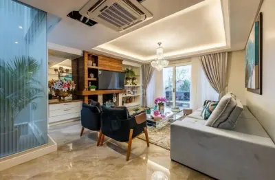 Casa com 3 quartos à venda na Rua Caeté, Vila Assunção, Porto Alegre