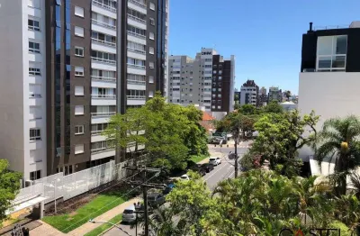 Cobertura com 2 quartos à venda na rua dona augusta, 202, menino deus, porto alegre por r$ 1.090.000