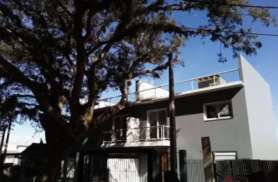 Casa com 3 quartos à venda na rua jacundá, 89, guarujá, porto alegre por r$ 580.000