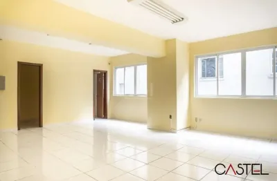 Sala comercial à venda na travessa francisco de leonardo truda, 40, centro histórico, porto alegre por r$ 190.000