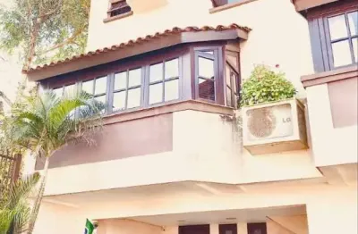 Casa com 3 quartos à venda na Avenida Wenceslau Escobar, Vila Conceição, Porto Alegre