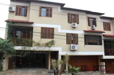 Casa com 3 quartos à venda na avenida pereira pinto, 232, jardim são pedro, porto alegre por r$ 679.000