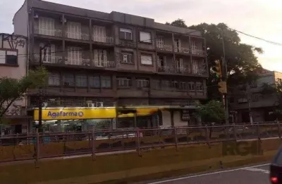 Sala comercial à venda na Avenida Dom Cláudio José Gonçalves Ponce de Leão, Vila Ipiranga, Porto Alegre