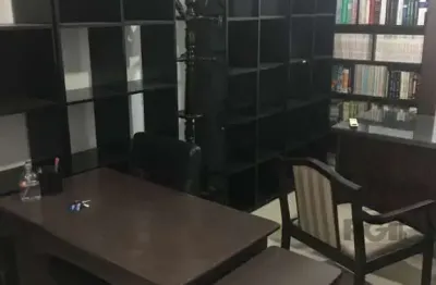 Sala comercial à venda na Rua Vigário José Inácio, Centro Histórico, Porto Alegre