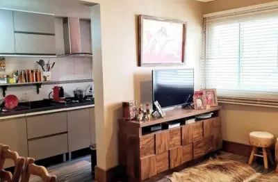 Apartamento com 1 quarto à venda na rua teixeira de freitas, 408, santo antônio, porto alegre por r$ 390.000