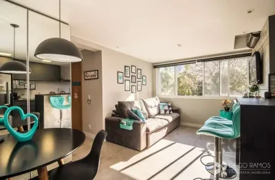 Apartamento com 2 quartos à venda na Rua Dário Totta, Teresópolis, Porto Alegre