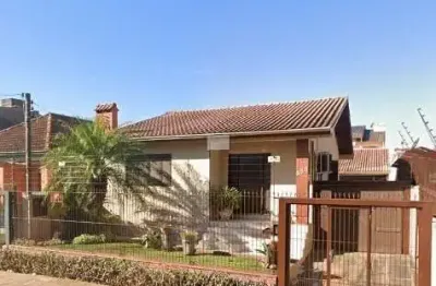 Casa em condomínio fechado com 3 quartos para alugar na avenida alcides maia, 553, sarandi, porto alegre por r$ 5.500