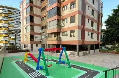 Apartamento com 3 quartos à venda na Rua Corrêa Lima, 715, Santa Tereza, Porto Alegre por R$ 1.395.000