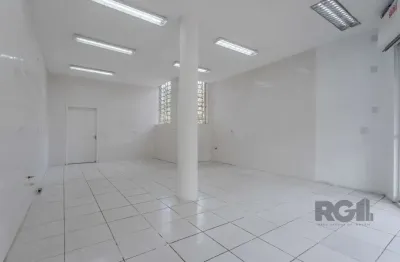 Ponto comercial para alugar na Avenida Protásio Alves, Rio Branco, Porto Alegre