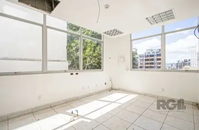 Ponto comercial para alugar na rua duque de caxias, centro histórico, porto alegre, 337 m2 por r$ 12.000