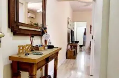 Apartamento com 2 quartos à venda na rua grão pará, 58, menino deus, porto alegre por r$ 269.900