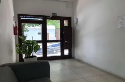 Apartamento com 2 quartos à venda na rua vasco da gama, 1187, bom fim, porto alegre por r$ 449.900