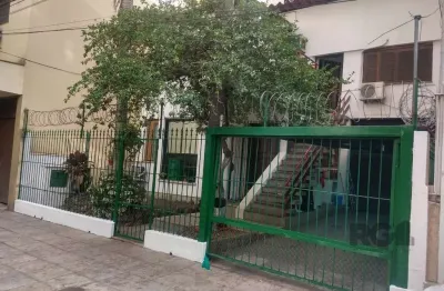 Casa em condomínio fechado com 6 quartos para alugar na travessa tuyuty, centro histórico, porto alegre, 250 m2 por r$ 7.900