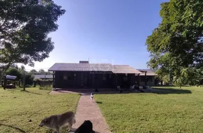 Chácara / sítio com 2 quartos à venda na Rua Araça do Varejão, Lami, Porto Alegre