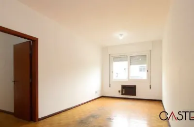 Apartamento com 3 quartos à venda na rua coronel paulino teixeira, 423, rio branco, porto alegre por r$ 450.000