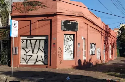 Prédio à venda na rua marcílio dias, 14576, menino deus, porto alegre por r$ 740.000