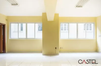 Cobertura à venda na travessa francisco de leonardo truda, 40, centro histórico, porto alegre por r$ 260.000