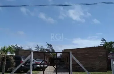 Casa com 2 quartos à venda na Cacildo Freitag, Centro, Balneário Pinhal