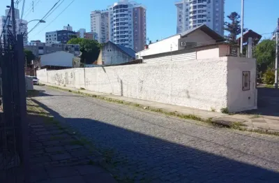 Terreno à venda na Avenida Mariland, São João, Porto Alegre